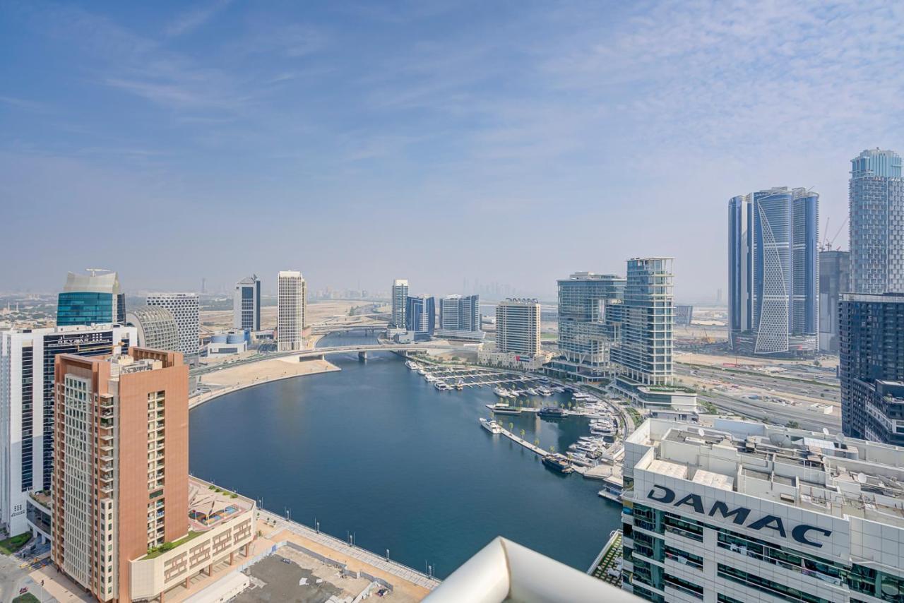 Two Bed Near Burj Khalifa Mall-5minuts-rva2705 Apartment