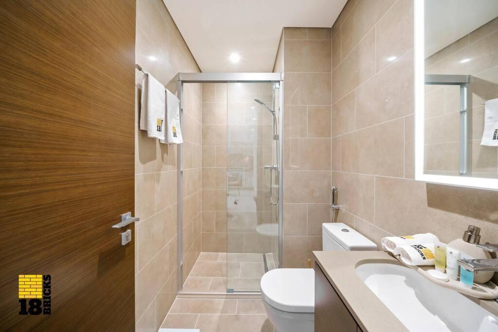 Sleek One Bed Sobha Vistas A1302 *