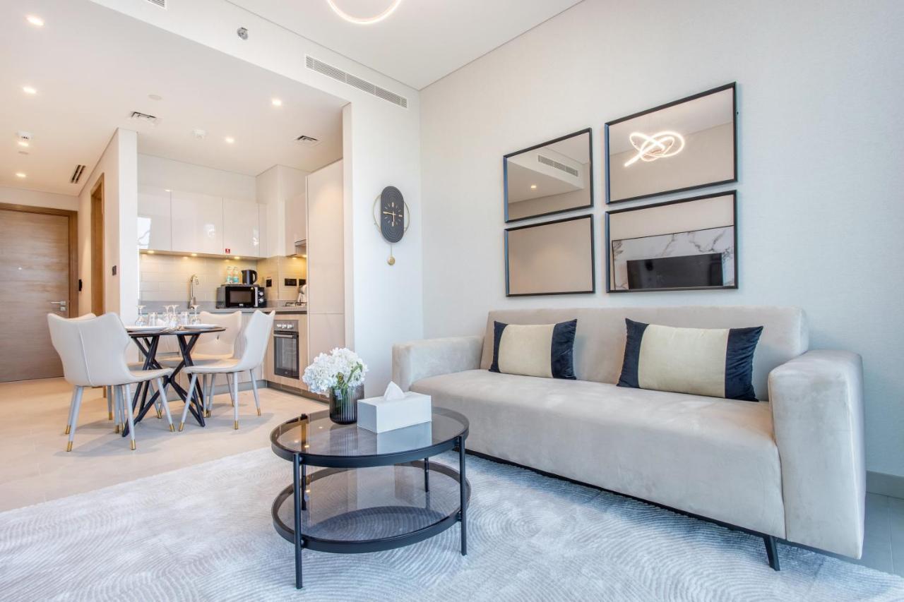 By Latinem Luxury 1br W102 Near Burj Khalifa Daire *