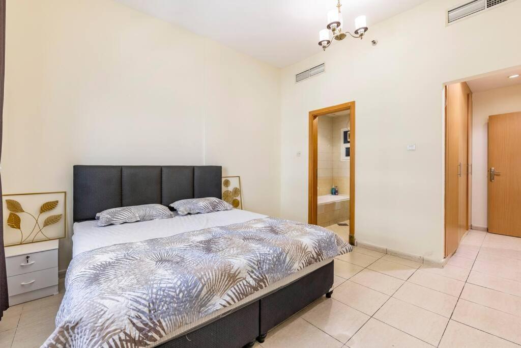 Amazing 1br At Silicon Oasis For Family Dubai