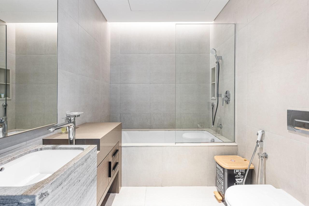 Manzil - 2br In The Address Jbr With Private Access & Eye View *