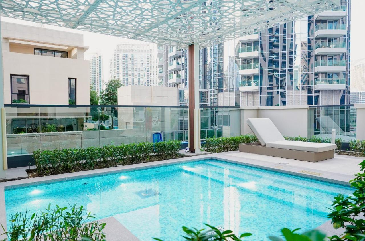 Apartment Citihome-1br In Act One With Burj Khalifa View At Pool Dubai