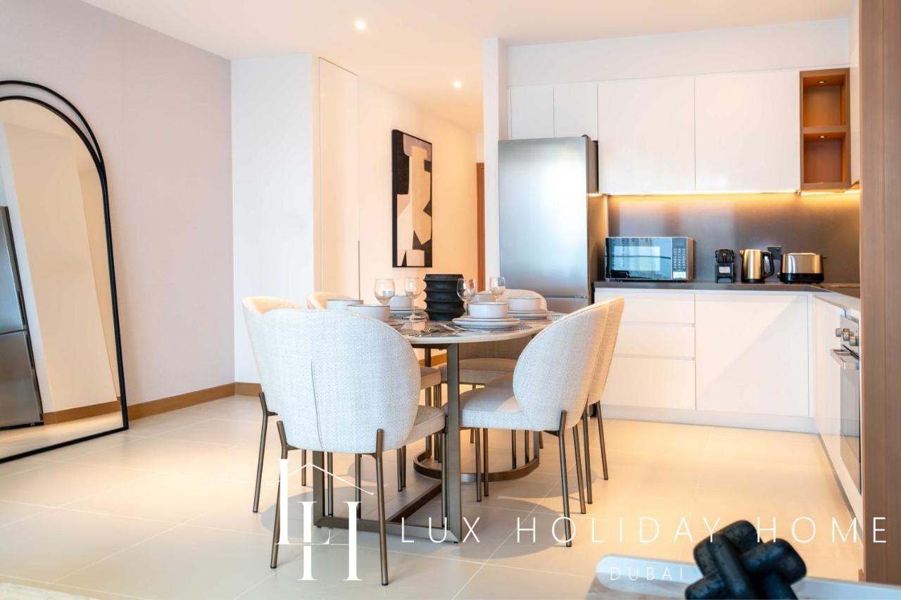 Lux The Vida Marina 2 Dubai