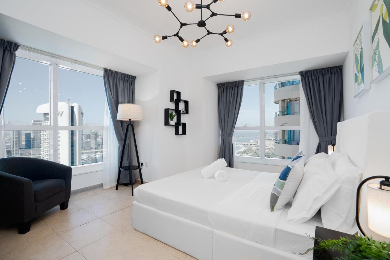 360 Views Marina! Stunning 2br En Apartment Dubai