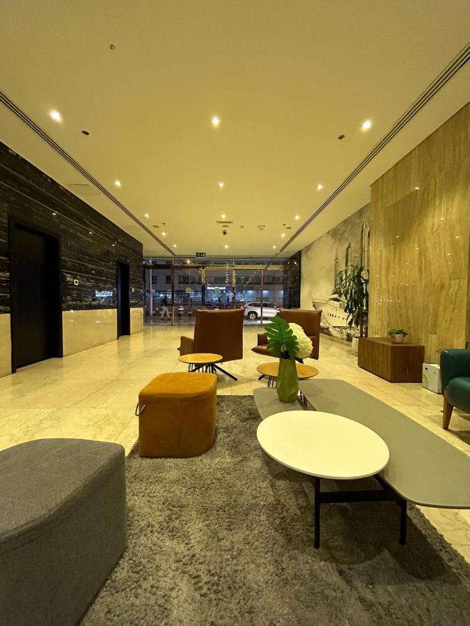 Apartment Nest At Marina Dubai