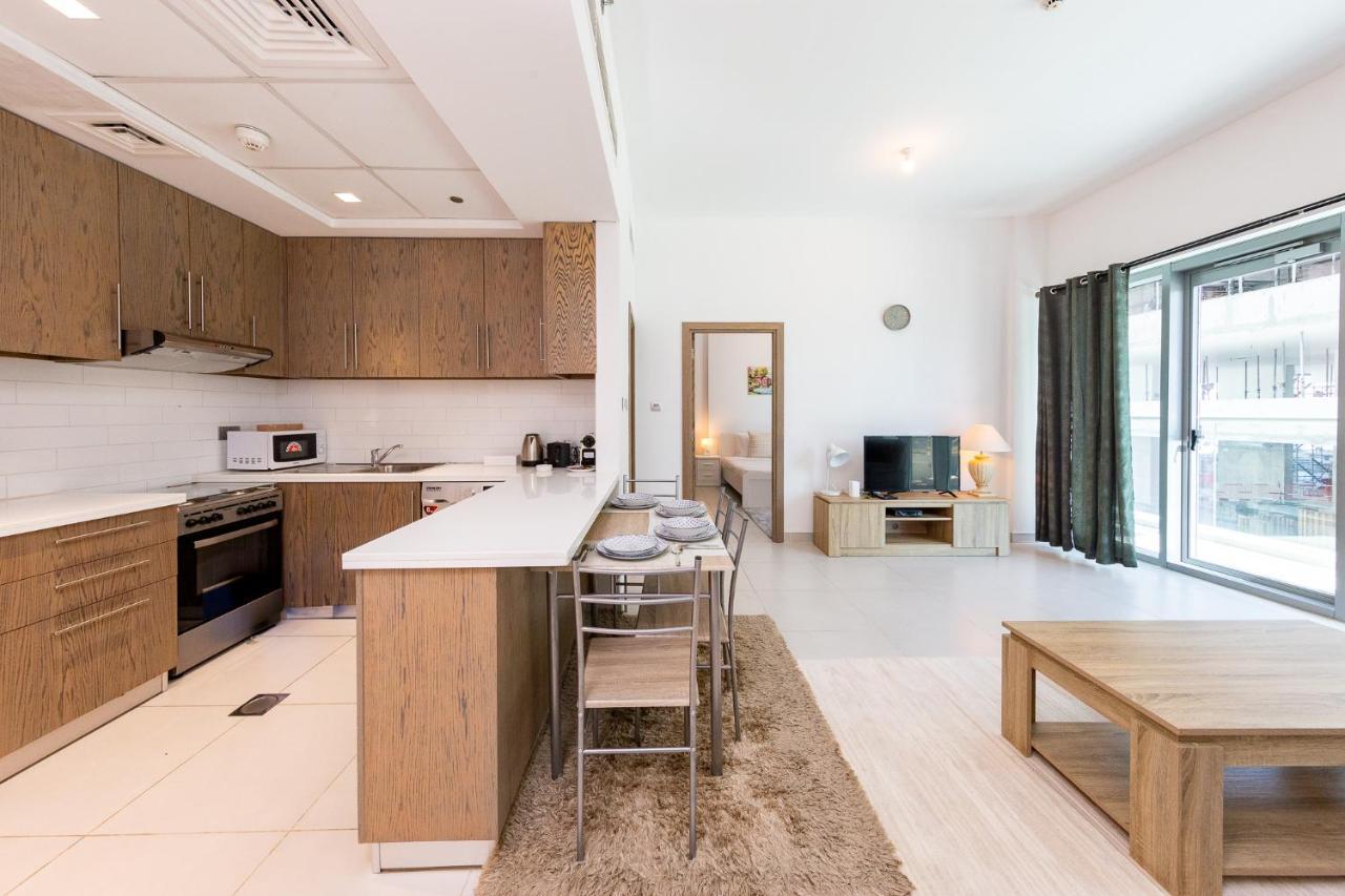 Beautiful Contemporary 1br Apt - Al Barsha South Dubai