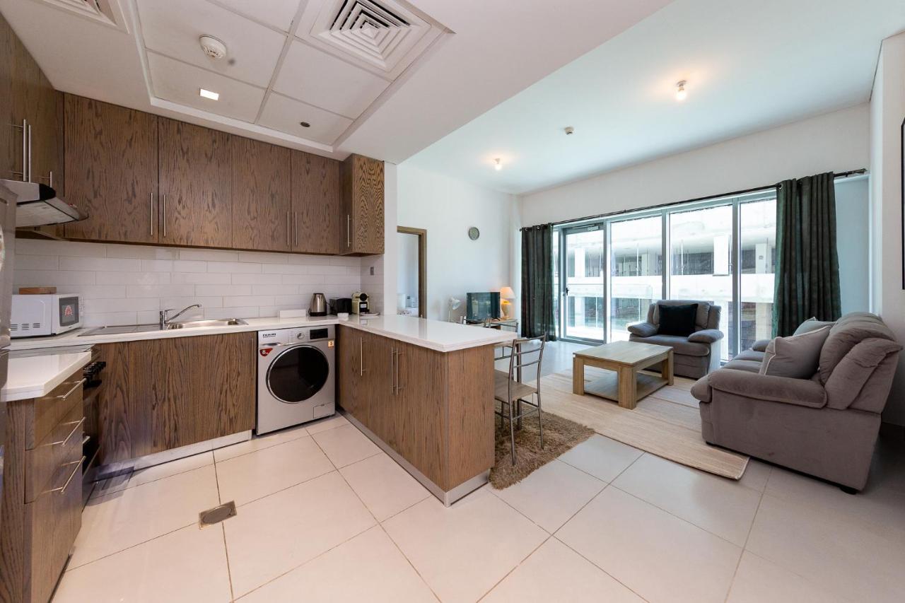 Beautiful Contemporary 1br Apt - Al Barsha South * Dubai
