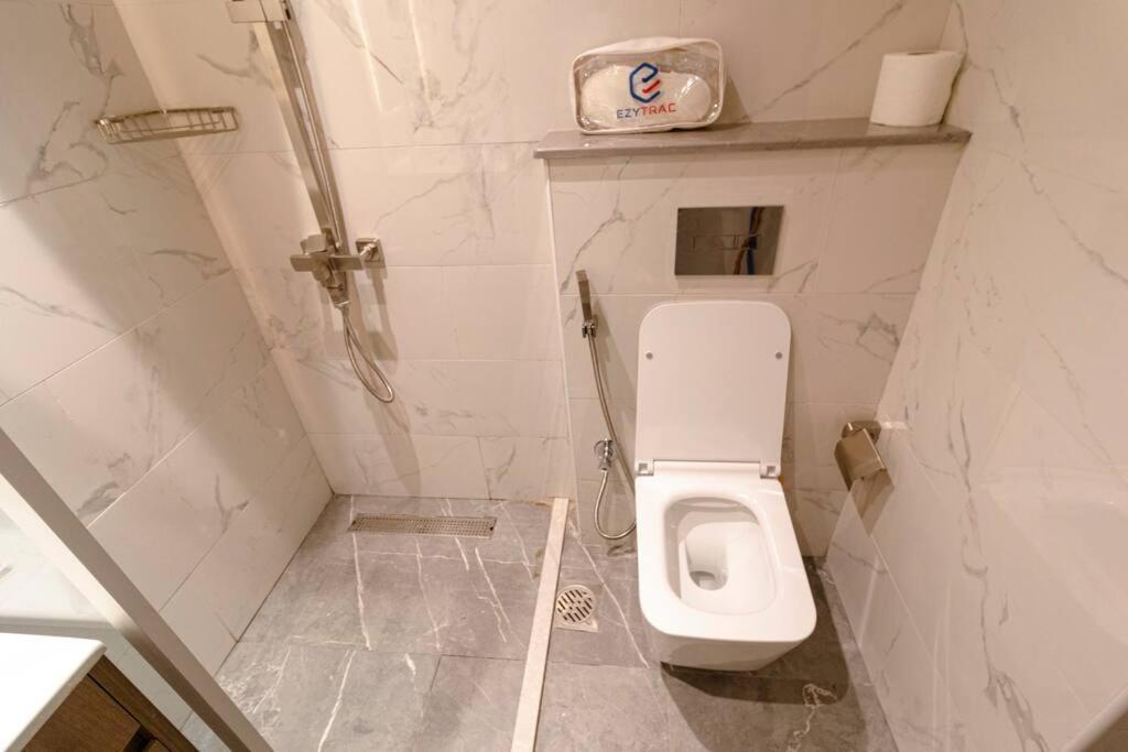 Apartamento Compact In Dubailand V Tower - Ezytrac *