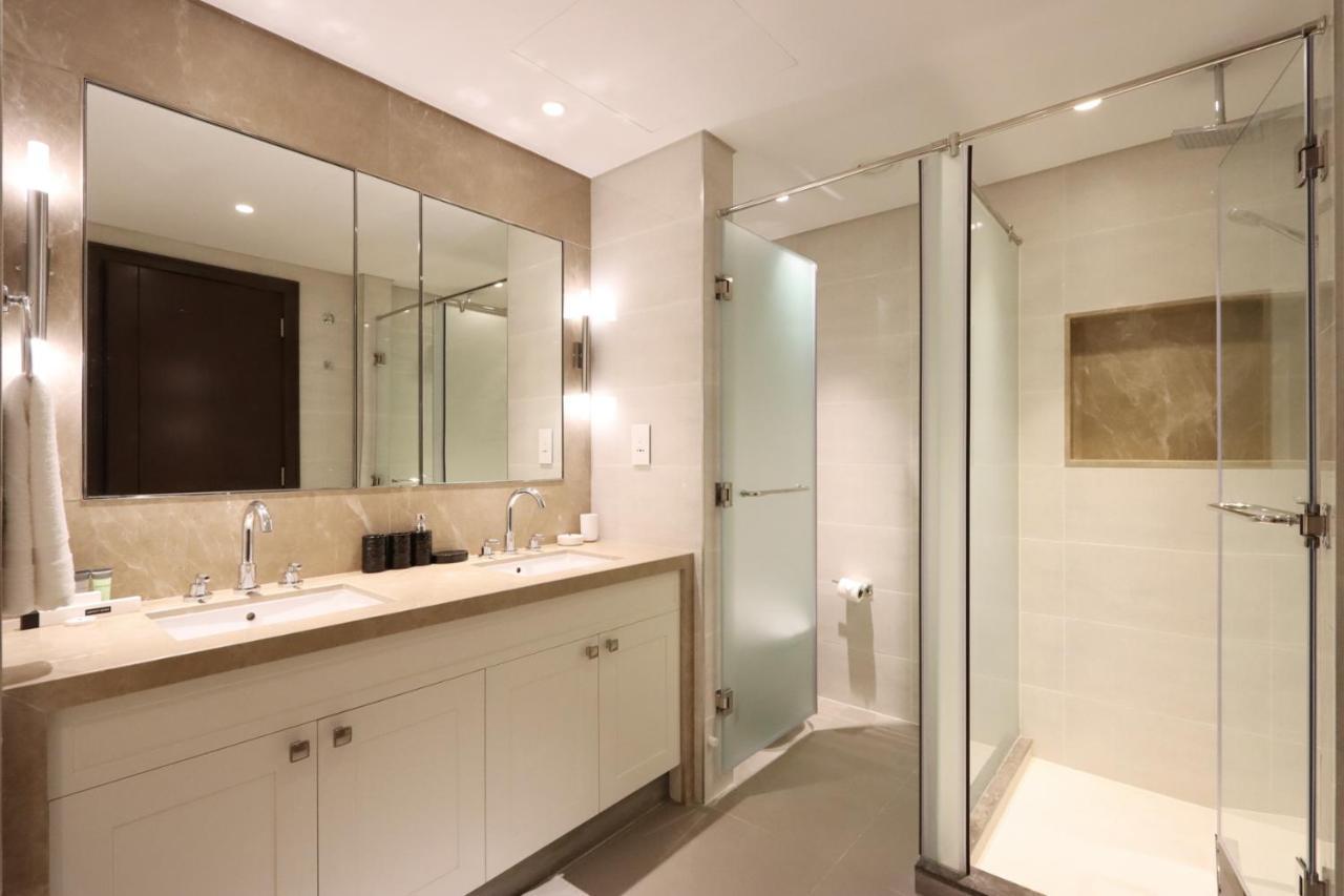 Livbnb Suites-spectacular 2br Burj Fountain Views Daire *