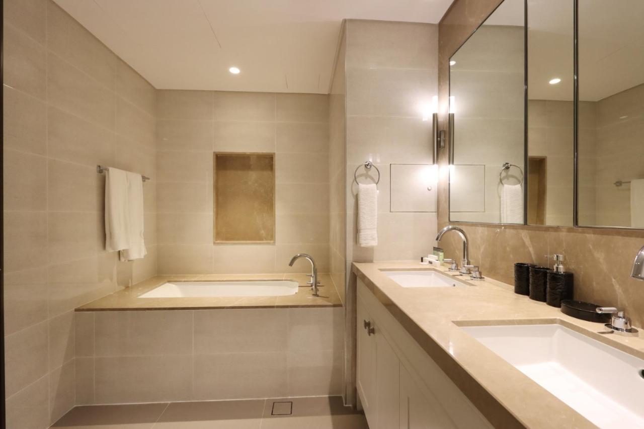 Livbnb Suites-spectacular 2br Burj Fountain Views Daire