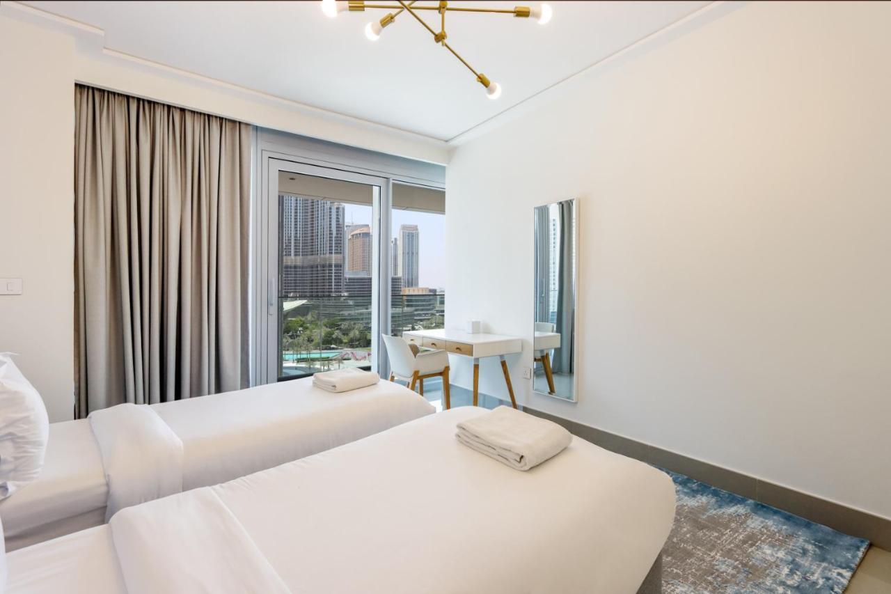 Daire Livbnb Suites-spectacular 2br Burj Fountain Views *