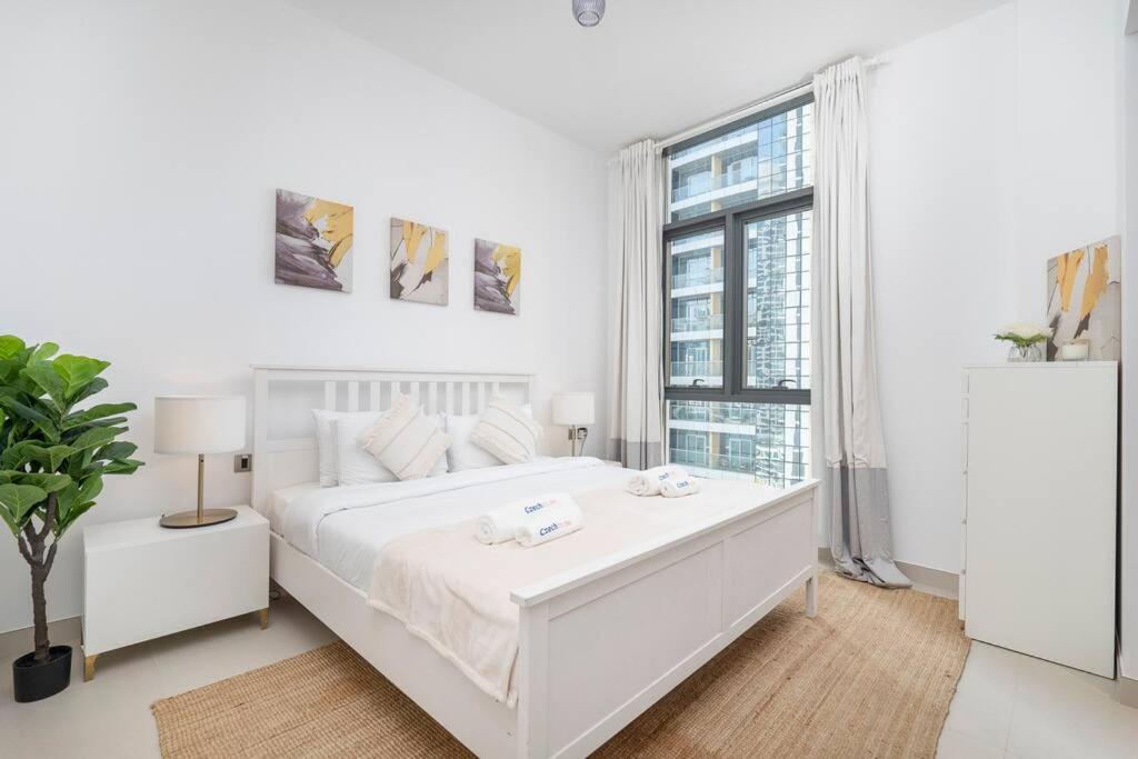 Apartment New Listing - Czechin - Jbr A Few Steps Away