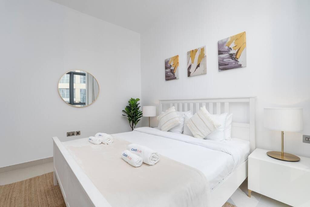 Apartment New Listing - Czechin - Jbr A Few Steps Away