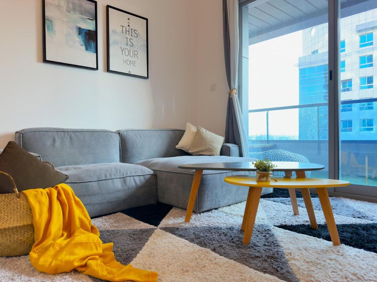 Apartment Luxury & Centric Flat With Balcony Views In Marina *
