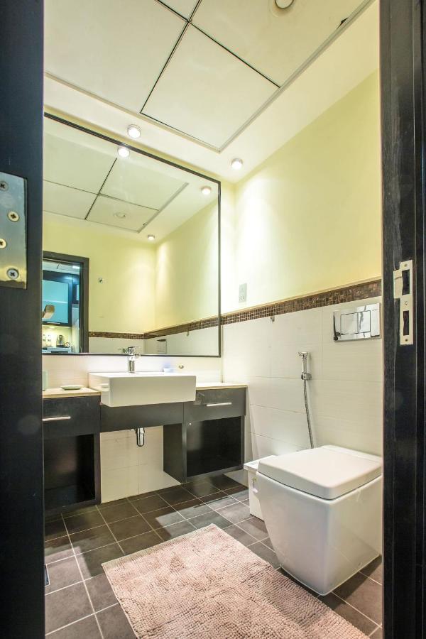 Well Located On 9 Floor Sky View Tower Apartment Dubai