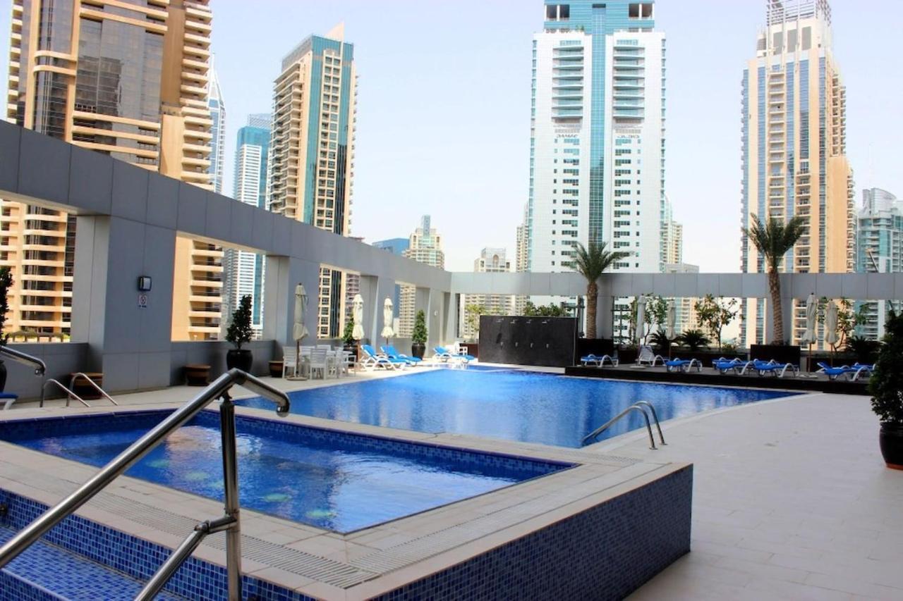 Well Located On 9 Floor Sky View Tower *