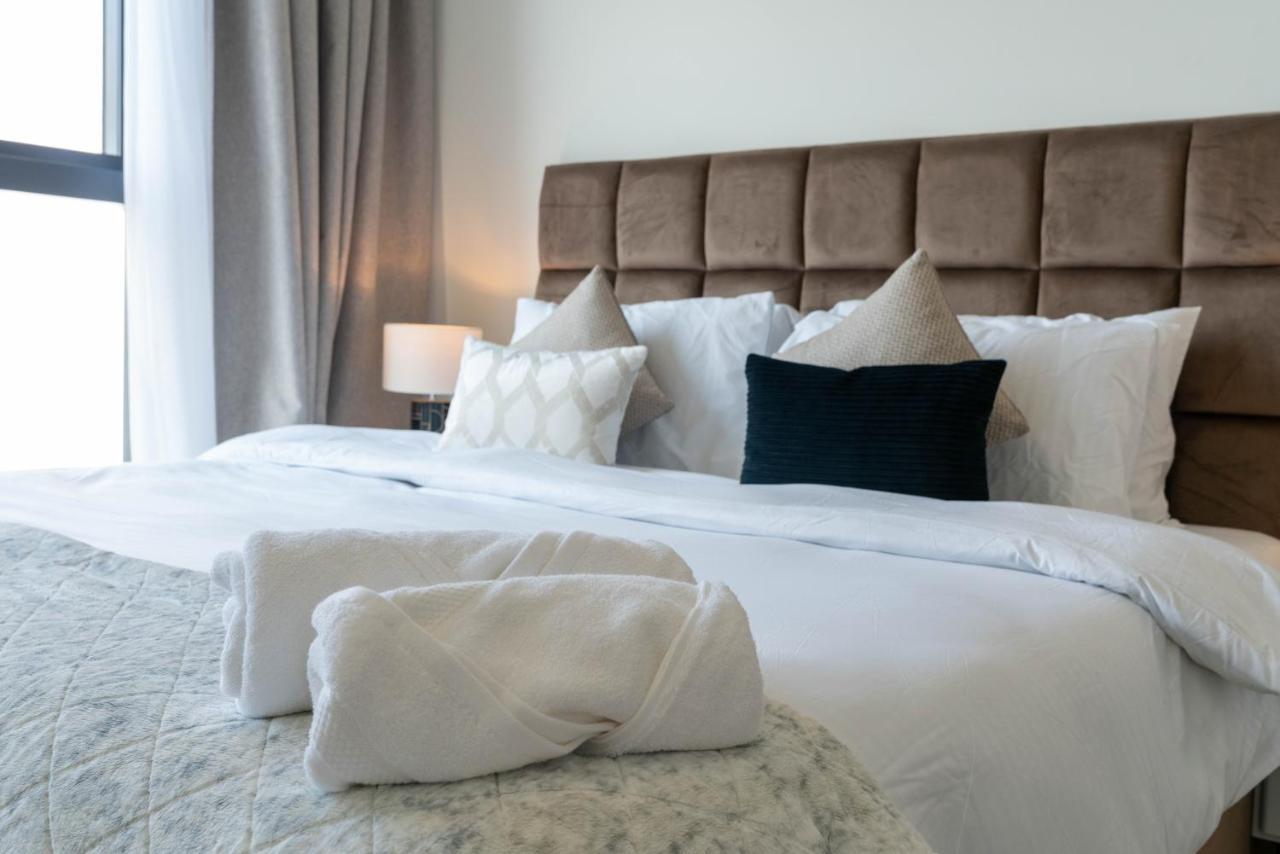 White Sage - Act One Tower Dubai