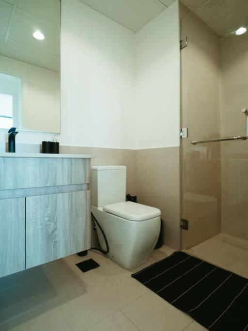 Spacious Modern 1 Bedroom Town Square, Dubai. * Dubai