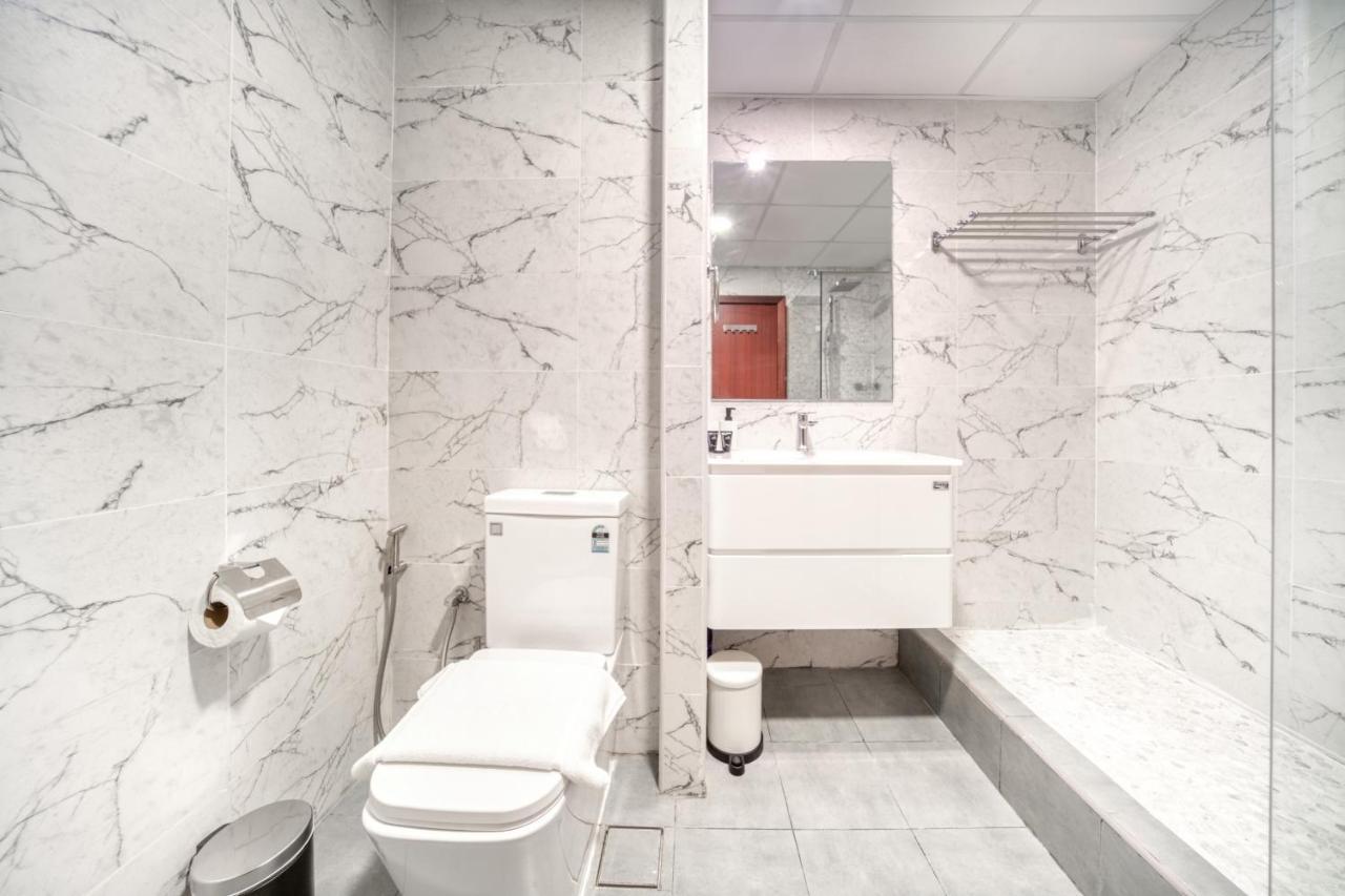 Rimal 3, Jumeirah - Mint Apartment