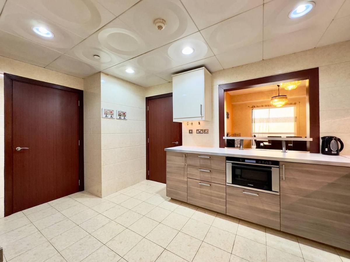 Albergue Ar Holiday Jbr 2 *