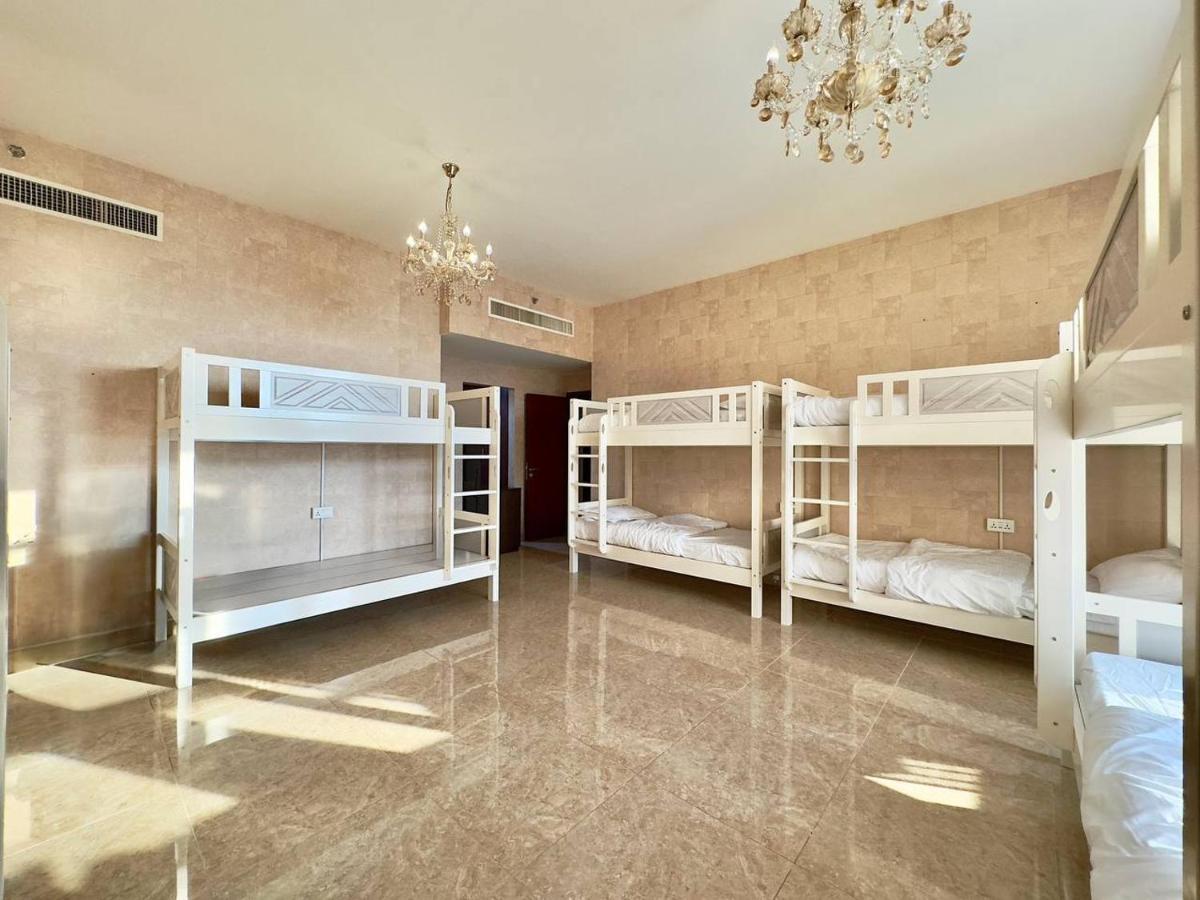 Albergue Ar Holiday Jbr 2 *