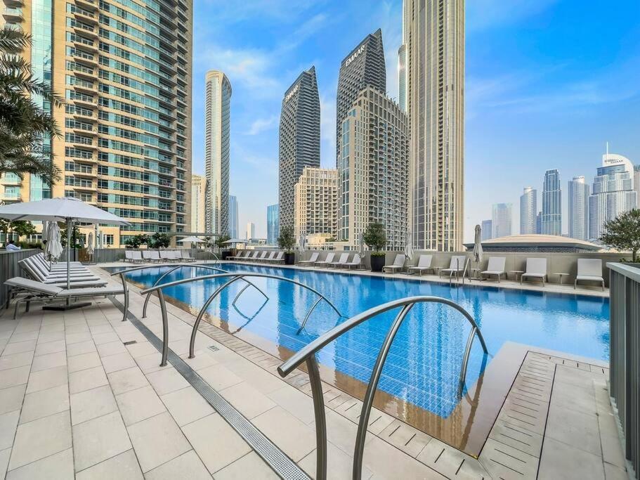 Lavish Tower 2br In The Heart Of Downtown Apartment *