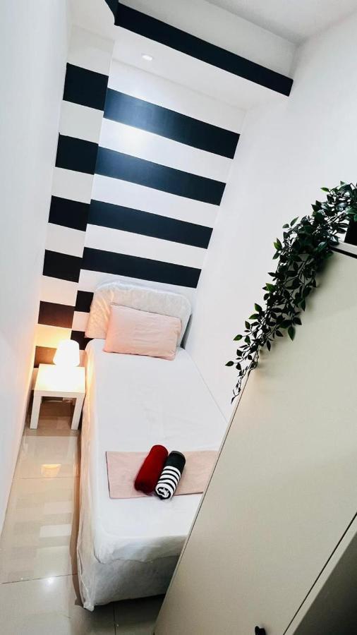 Brand New Private Partition Near Moe Metro Dubai
