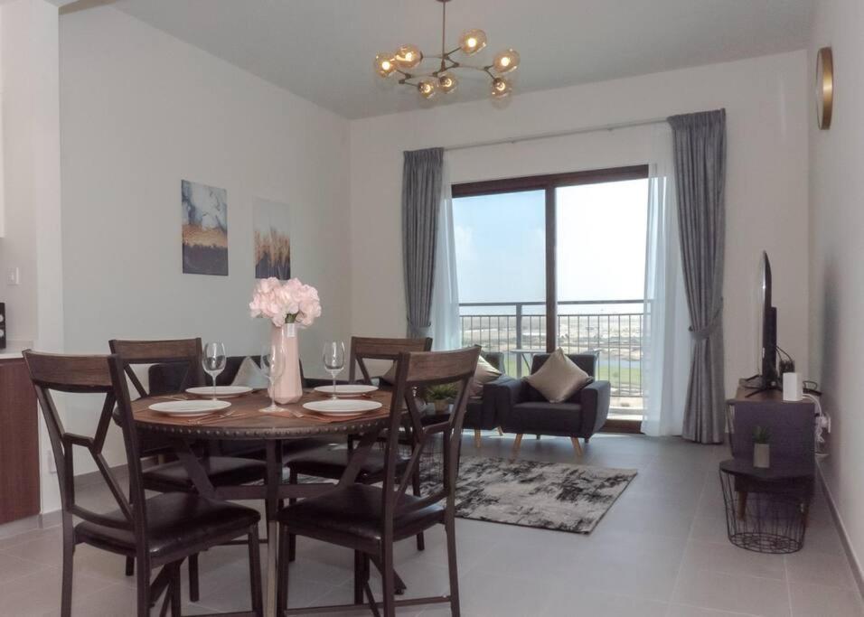 Stonetree - Furnished 1br In Peaceful Community Dubai