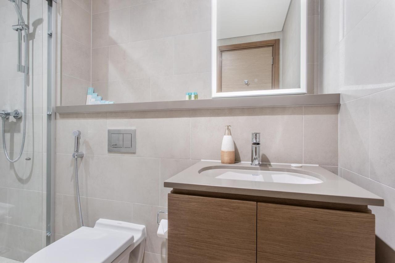 By Latinem Luxury 1br Wg1214 Near Burj Khalifa Apartment Dubai