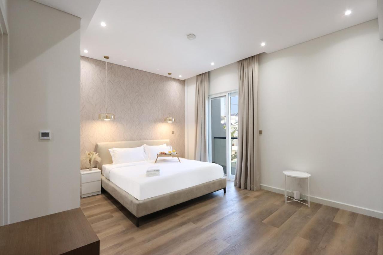 Livbnb - Beachfront 4+1 In Palma Residences Villa