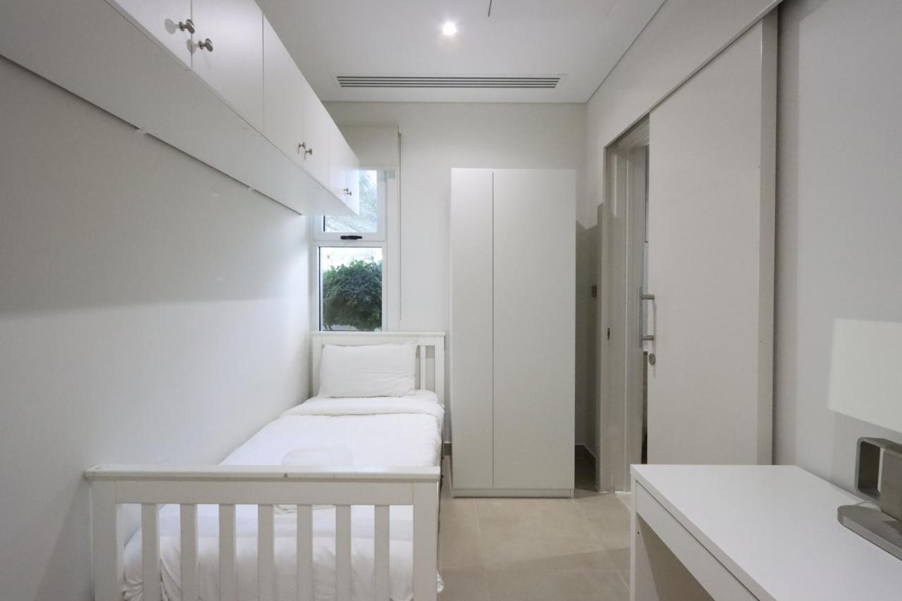 Livbnb - Beachfront 4+1 In Palma Residences Villa