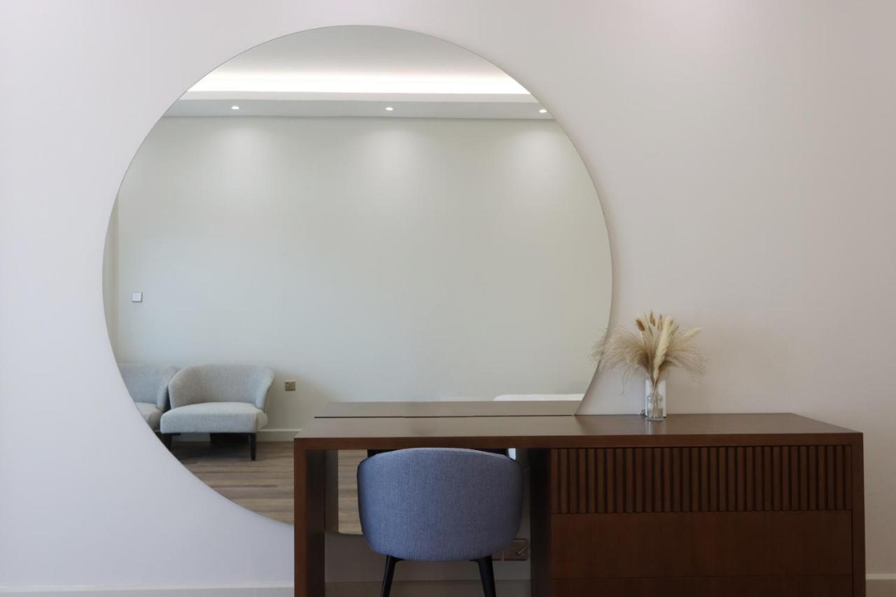 Livbnb - Beachfront 4+1 In Palma Residences Dubai