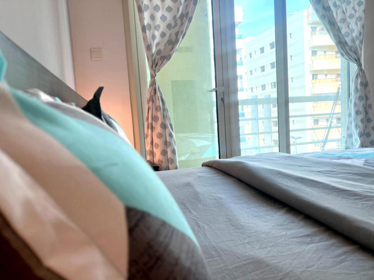 Beautiful Bedroom In Al Barsha Near Mashreq Metro Pansiyon *