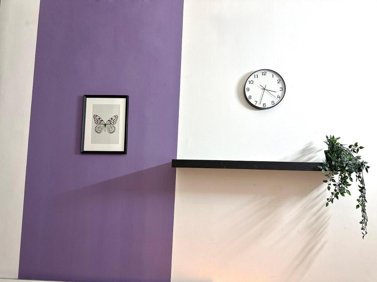 Beautiful Double Partition In Tecom Near Icm Metro Homestay