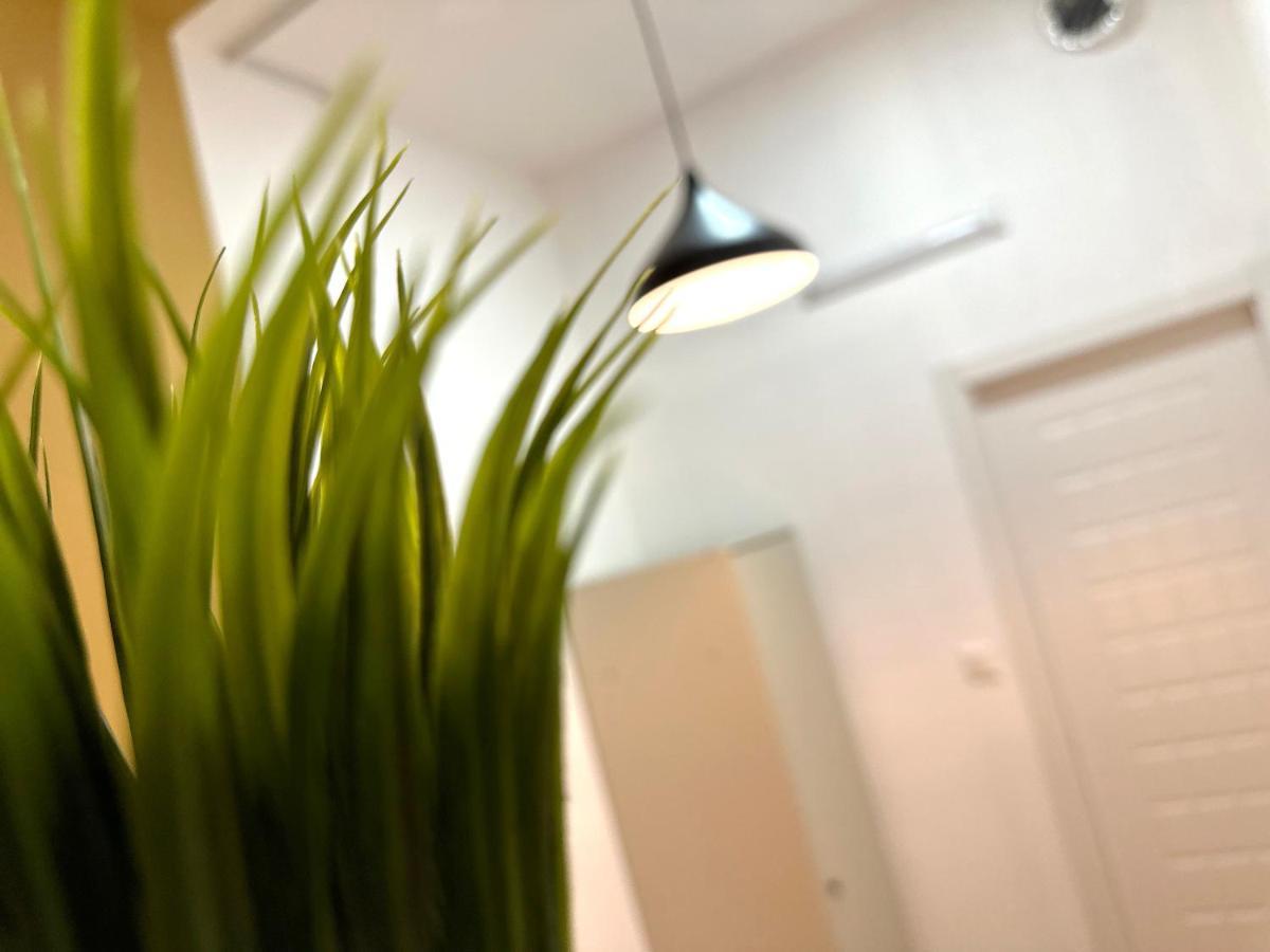 Budget Double Partition In Barsha Heights Near Metro Privatunterkunft *