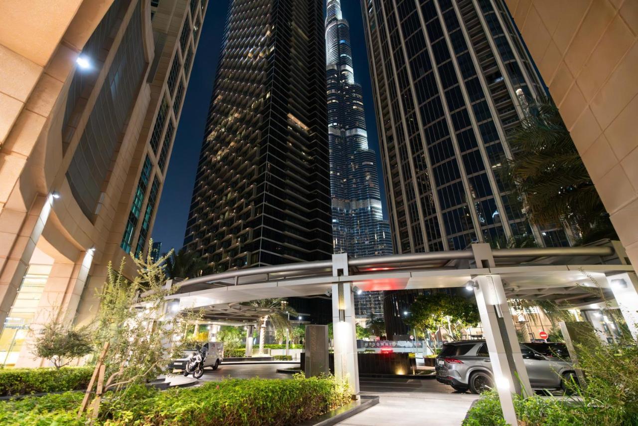 Daire Burj Khalifa Views / 5 Min Walk From Mall / Opera / Upgraded / Designer Choice / 8 People / The Location *