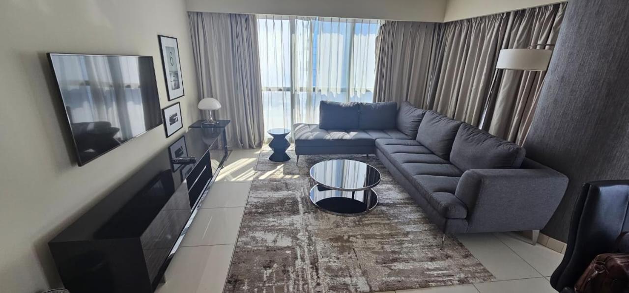Apartamento Paramount Towers - Elegant