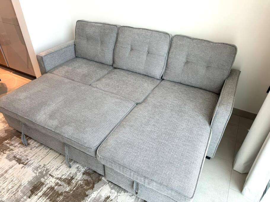 Apartment Stylish Brand New 1 Bedroom Dubai