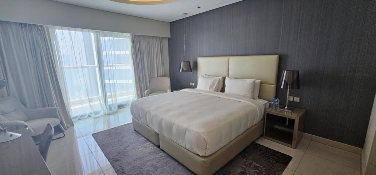 Paramount Towers - Elegant * Dubai
