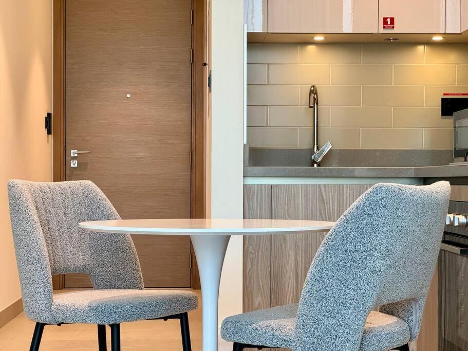 Stylish Brand New 1 Bedroom * Dubai