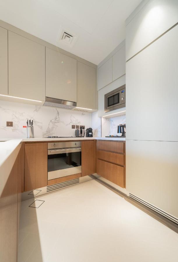 Apartment Eden's Homes & - Address Opera District Residences