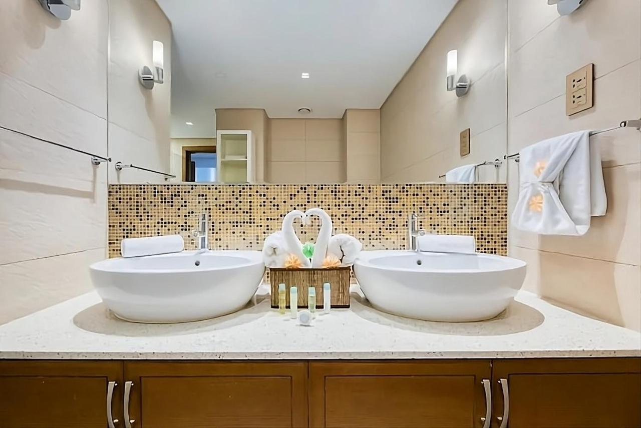 Apartment Direct Access To Nakheel Mall At The Heart Of The Palm