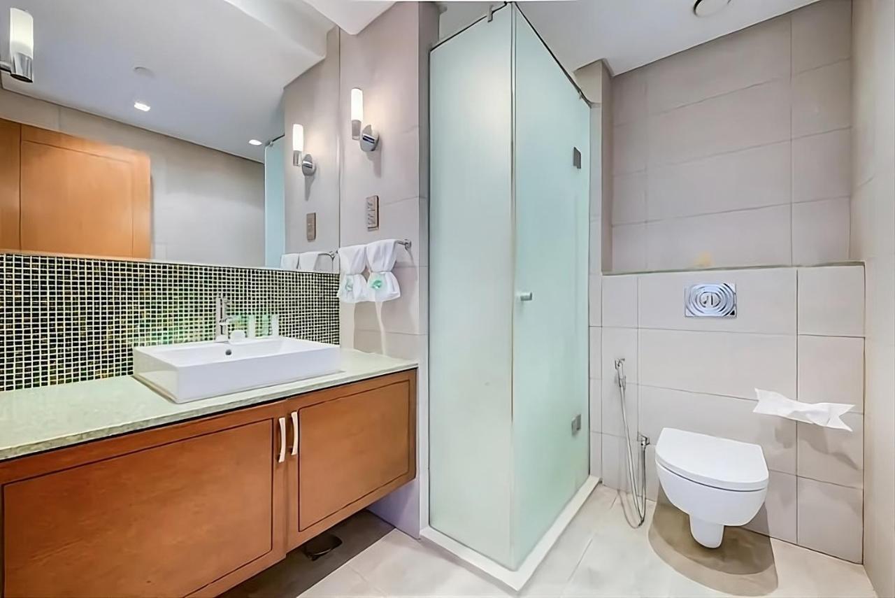 Apartment Direct Access To Nakheel Mall At The Heart Of The Palm *