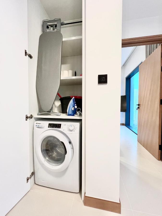 Vida Residences Marina 1br - Seaview, Jbr, Eye Apartment Dubai