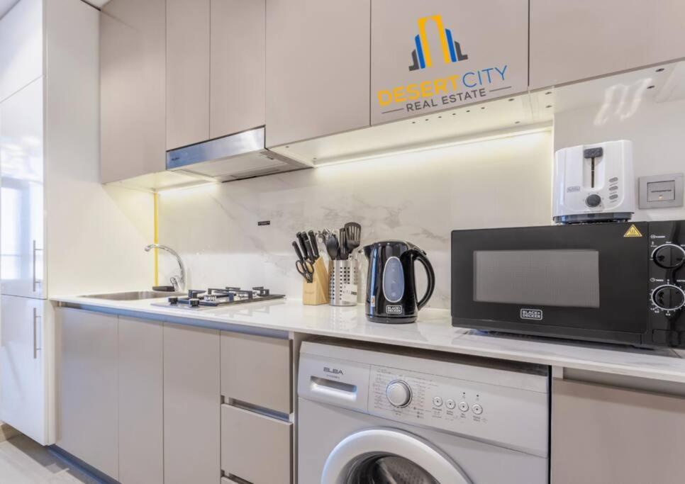 Azizi Riviera 7 - Meydan City, Apartment
