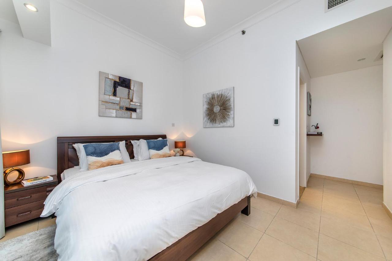 Smart 1br In Jewels Tower Apartment