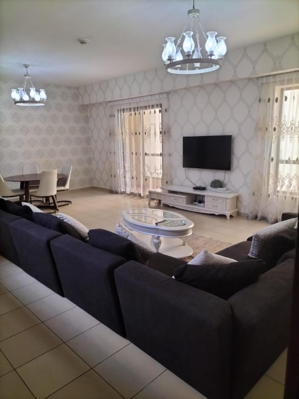 Elan Rimal * Dubai