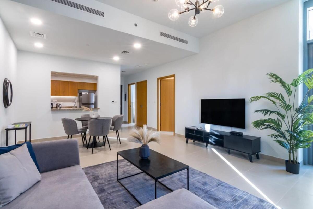 Apartment Silkhaus Spacious Downtown 1bdr In New Tower