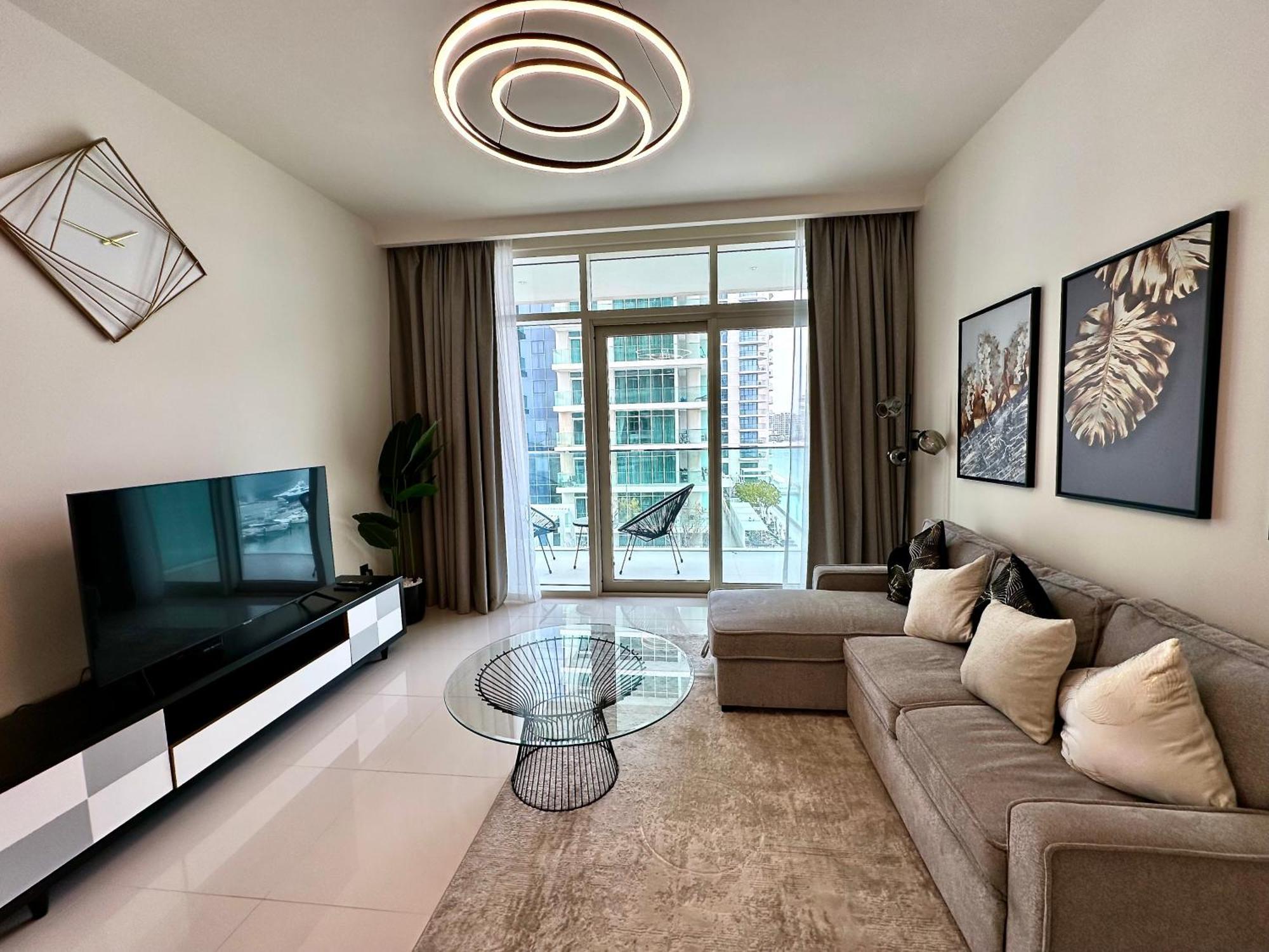 Lux Bnb I Sun Rise Bay I Palm & Sea View Apartment *