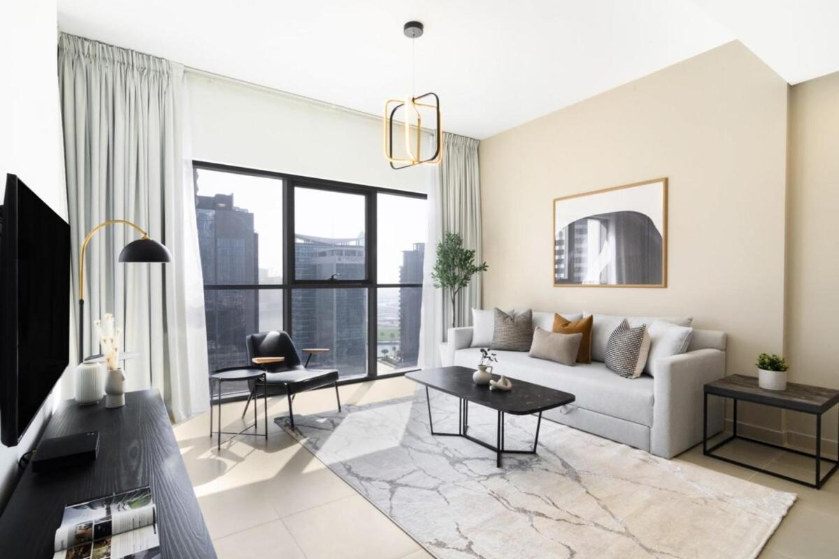 Silkhaus Unique 1bdr Pad Gorgeous View In New Tower *